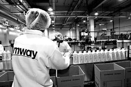 安利2005年業(yè)績突破180億，日用品互聯(lián)網(wǎng)銷售牌照申請準(zhǔn)備就緒